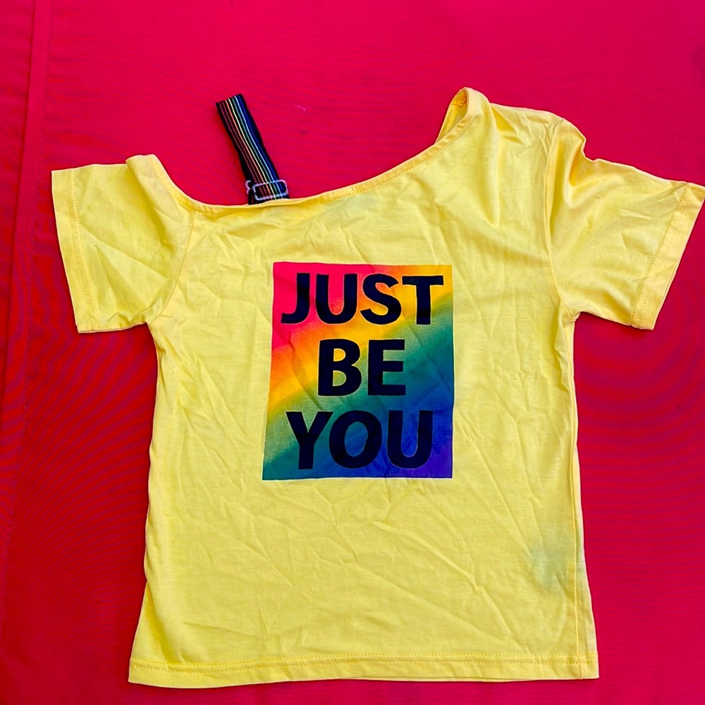 New girls top yellow size S